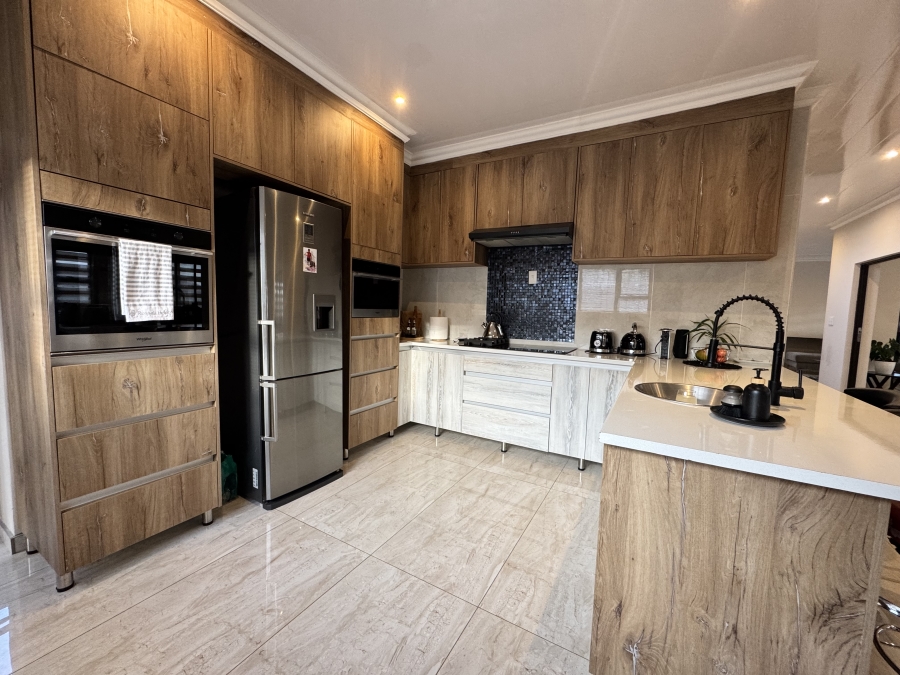 4 Bedroom Property for Sale in Doringkruin North West